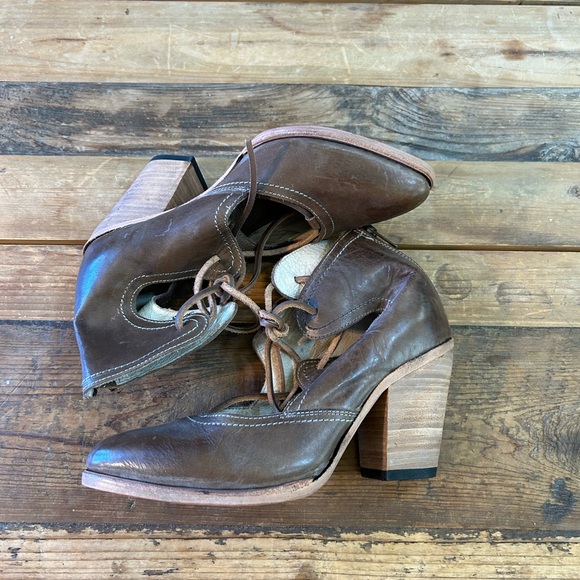 NEW! Freebird by Steven Flame Shoe/Booties (10) - Picture 3 of 9